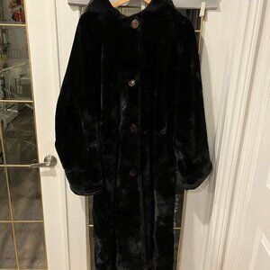 Furrocius Floor Length Jacket, Size M/L